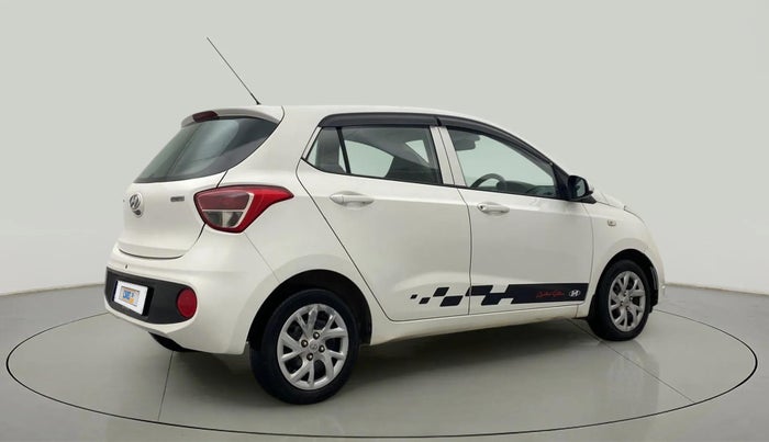 2018 Hyundai Grand i10 MAGNA 1.2 KAPPA VTVT, Petrol, Manual, 90,148 km, Right Back Diagonal