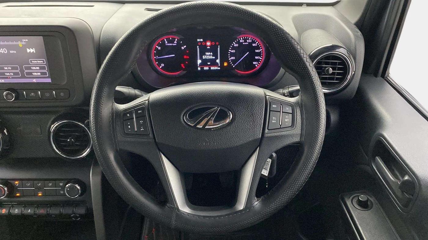2021 Mahindra Thar LX HT PETROL 4WD MT, Petrol, Manual, 30,534 km, Steering Wheel Close Up