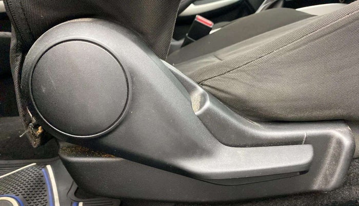 2016 Maruti Baleno DELTA CVT PETROL 1.2, Petrol, Automatic, 53,233 km, Driver Side Adjustment Panel