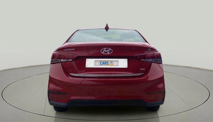 2020 Hyundai Verna 1.6 VTVT SX, Petrol, Manual, 45,720 km, Back/Rear