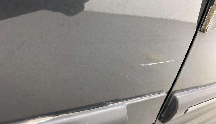 2020 Tata ALTROZ XE PETROL, Petrol, Manual, 21,817 km, Right rear door - Minor scratches