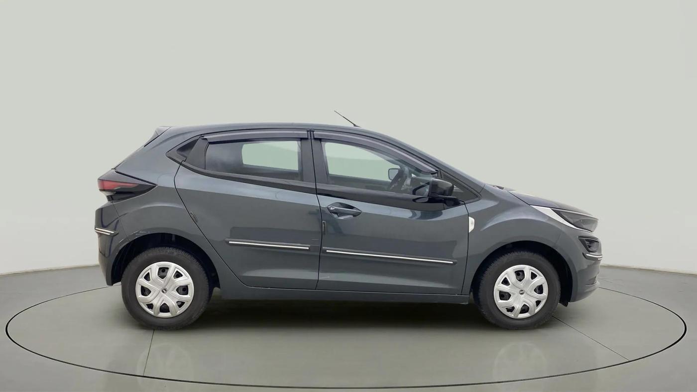 2020 Tata ALTROZ XE PETROL, Petrol, Manual, 21,817 km, Right Side View