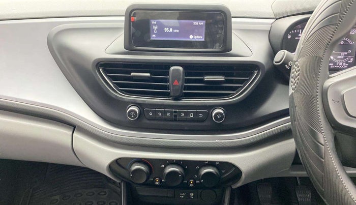 2020 Tata ALTROZ XE PETROL, Petrol, Manual, 21,817 km, Air Conditioner