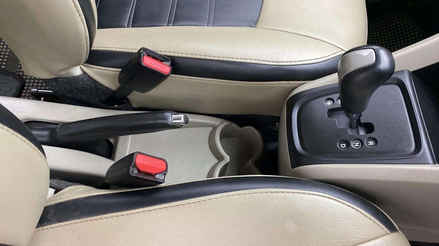 2015 Maruti Celerio VXI AMT, Petrol, Automatic, 70,403 km, Gear Lever