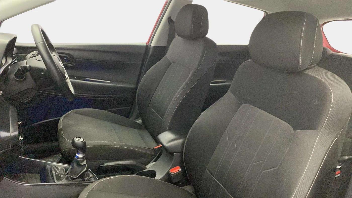 2021 Hyundai NEW I20 ASTA 1.2 MT, Petrol, Manual, 36,959 km, Right Side Front Door Cabin