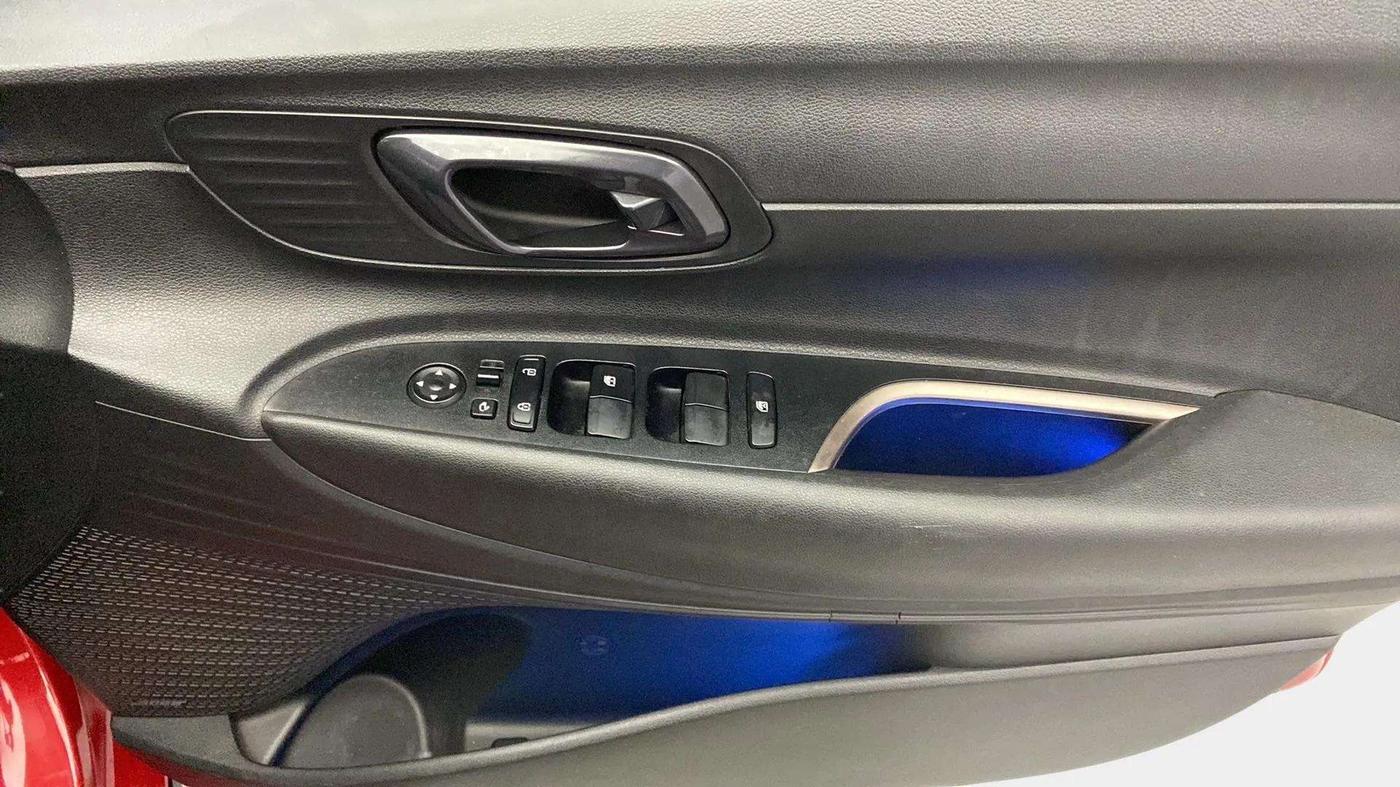 2021 Hyundai NEW I20 ASTA 1.2 MT, Petrol, Manual, 36,959 km, Driver Side Door Panels Control
