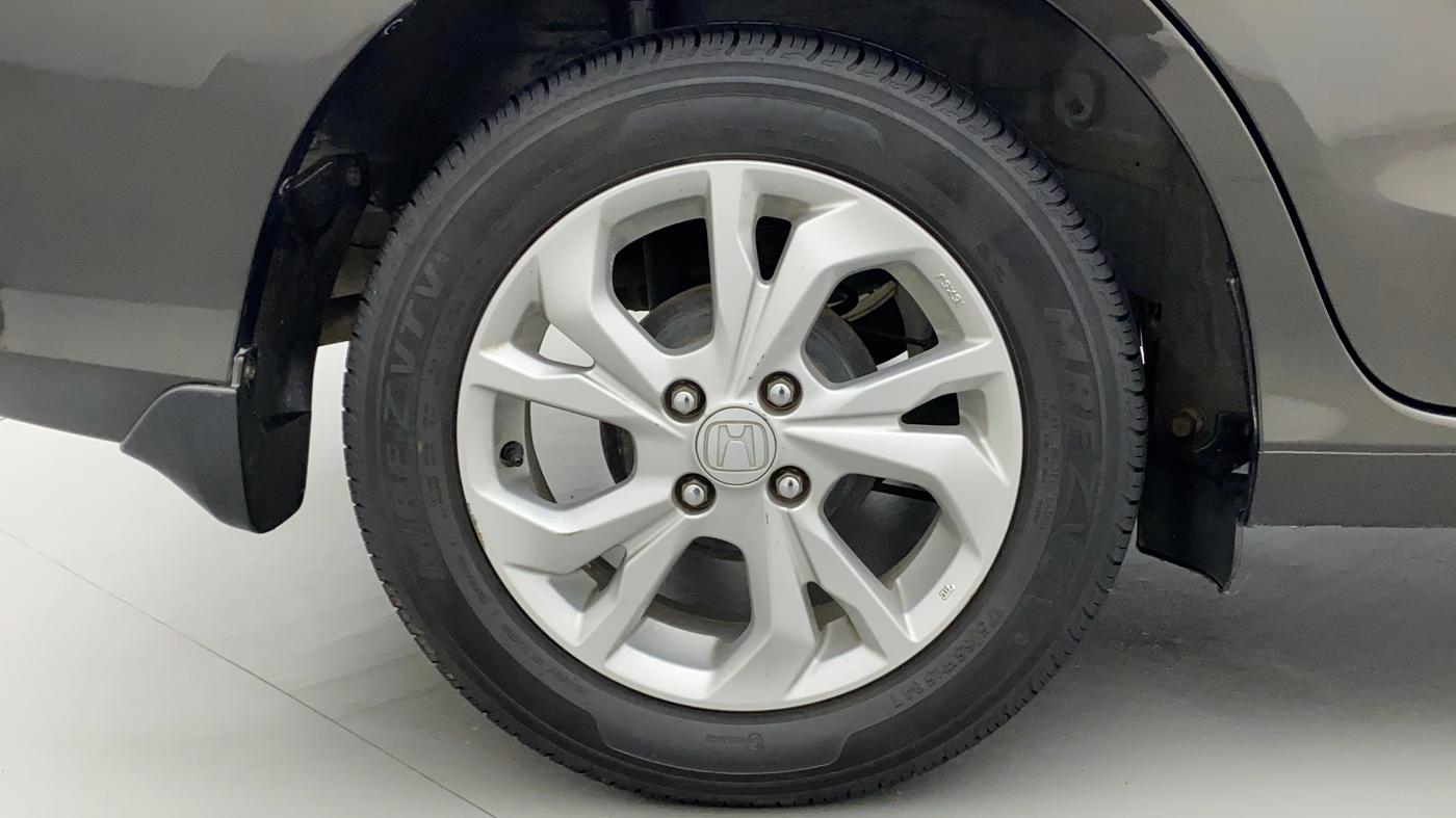 2018 Honda Amaze 1.2L I-VTEC V, Petrol, Manual, 28,483 km, Right Rear Wheel