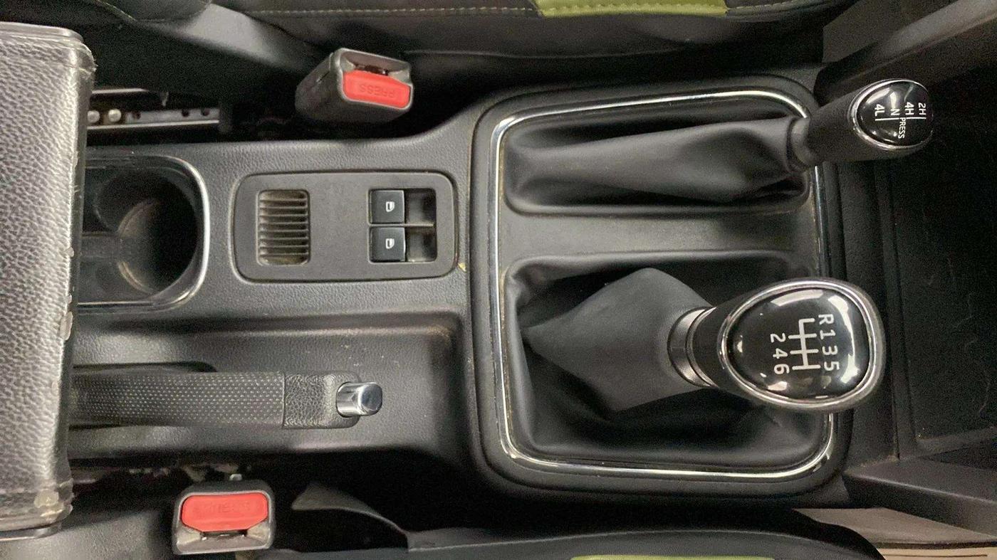 2021 Mahindra Thar LX HT PETROL 4WD MT, Petrol, Manual, 57,366 km, Gear Lever