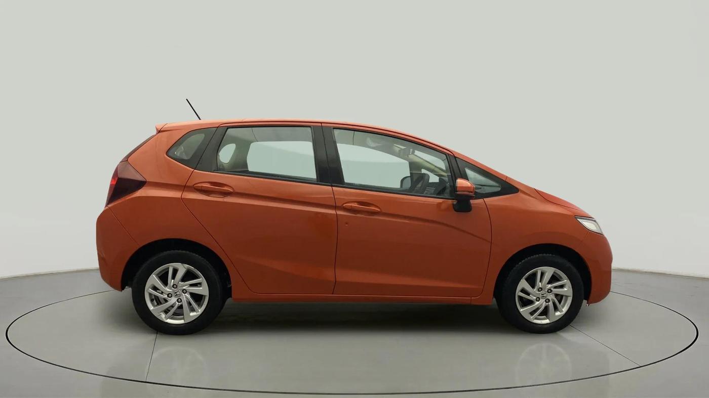 2016 Honda Jazz 1.2L I-VTEC V, Petrol, Manual, 55,226 km, Right Side View