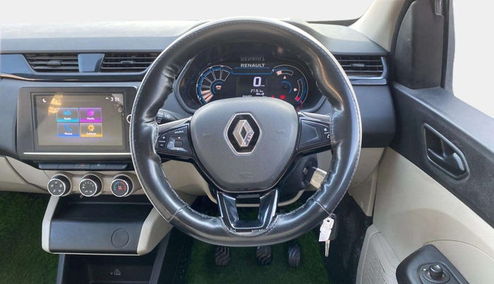 2021 Renault TRIBER RXT, Petrol, Manual, 27,158 km, Steering Wheel Close Up