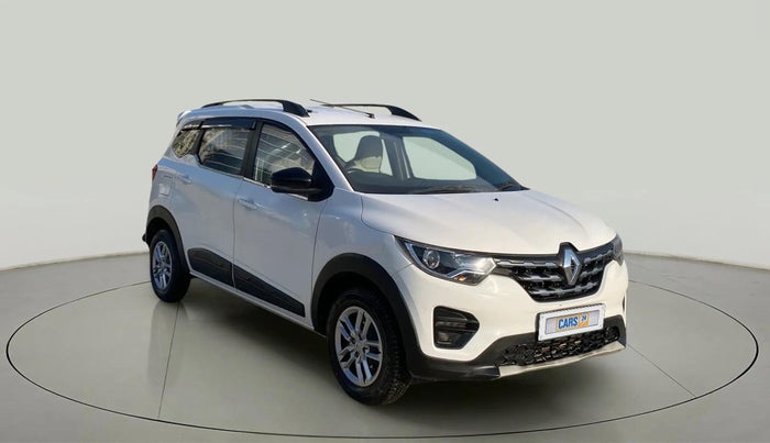 2021 Renault TRIBER RXT, Petrol, Manual, 27,158 km, Right Front Diagonal