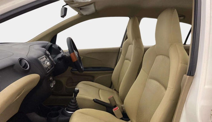 2014 Honda Amaze 1.5L I-DTEC S, Diesel, Manual, 1,04,571 km, Right Side Front Door Cabin