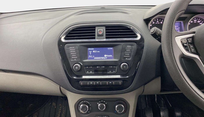 2016 Tata Tiago XZ PETROL, Petrol, Manual, 35,363 km, Air Conditioner