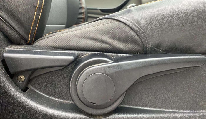 2016 Tata Tiago XZ PETROL, Petrol, Manual, 35,363 km, Driver Side Adjustment Panel