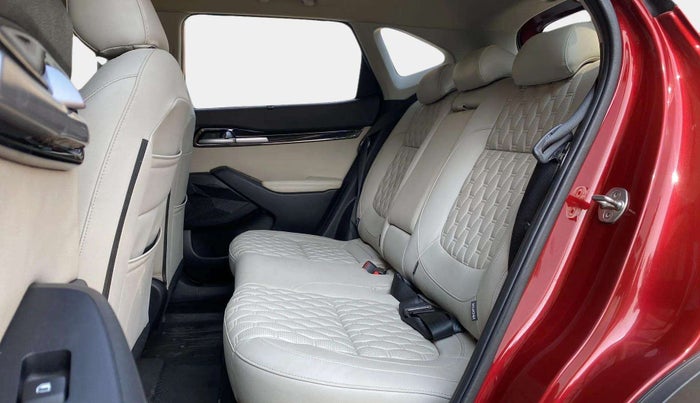 2020 KIA SELTOS HTX IVT 1.5 PETROL, Petrol, Automatic, 8,699 km, Right Side Rear Door Cabin