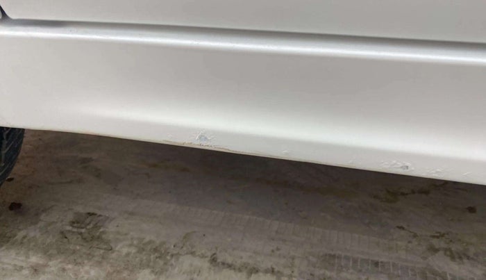 2017 Tata Tiago XZ PETROL, Petrol, Manual, 24,845 km, Left running board - Paint has minor damage