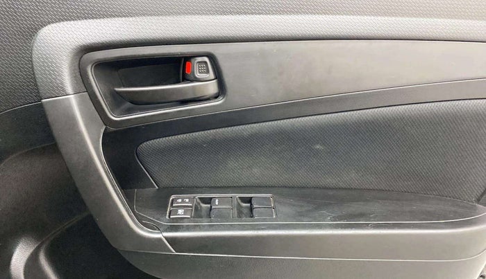 2021 Maruti Vitara Brezza VXI, Petrol, Manual, 21,137 km, Driver Side Door Panels Control