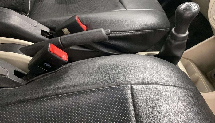 2019 Maruti Alto VXI, Petrol, Manual, 58,282 km, Gear Lever
