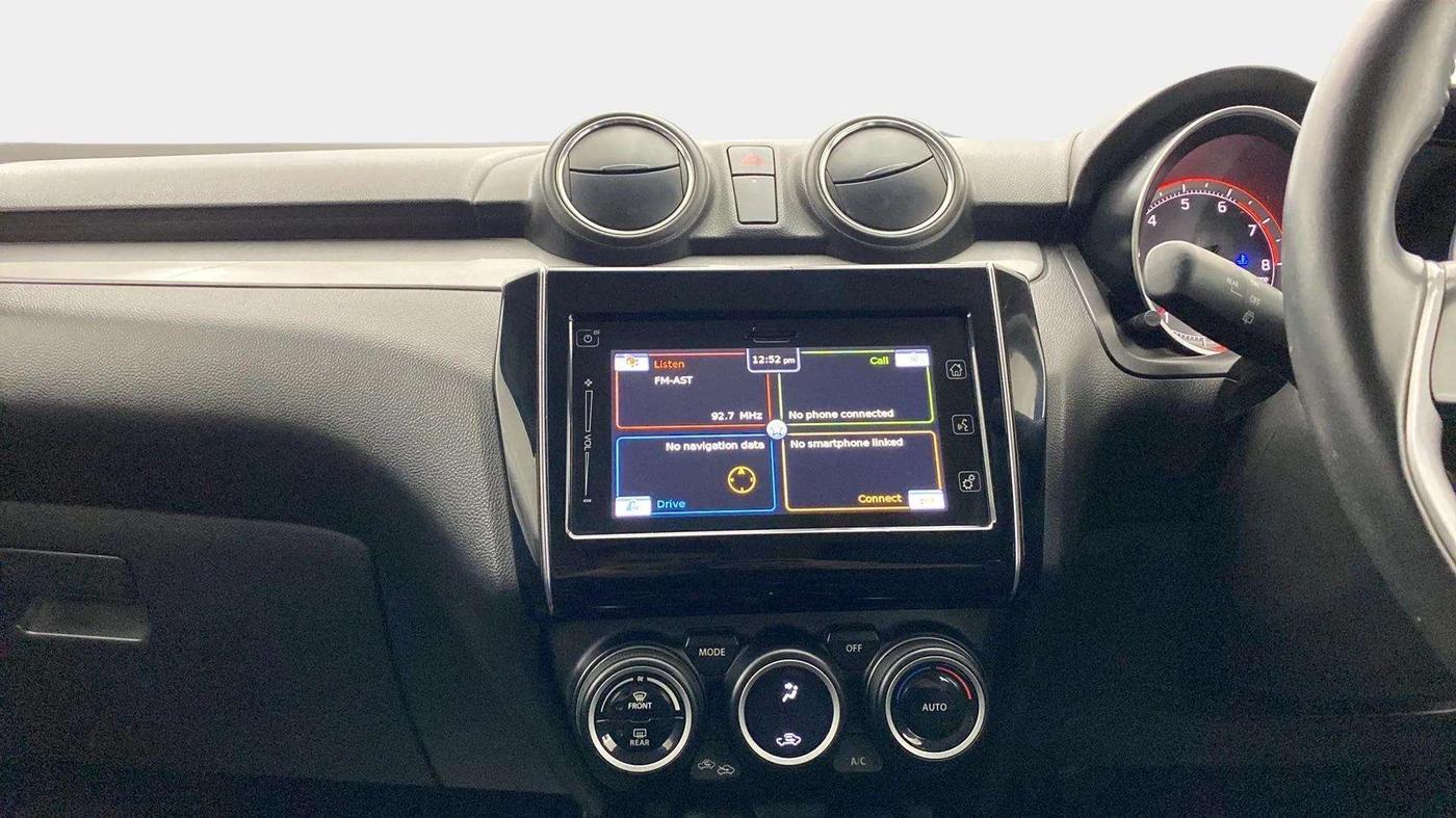 2019 Maruti Swift ZXI PLUS AMT, Petrol, Automatic, 30,990 km, Air Conditioner