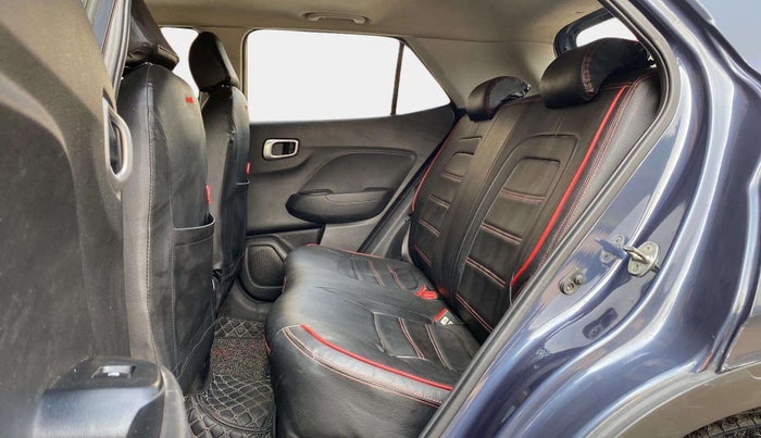 2020 Hyundai VENUE SX 1.0 TURBO IMT, Petrol, Manual, 26,148 km, Right Side Rear Door Cabin