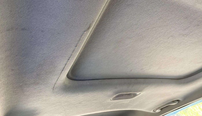 2020 Hyundai VENUE SX 1.0 TURBO IMT, Petrol, Manual, 26,148 km, Ceiling - Roof lining is minor torn