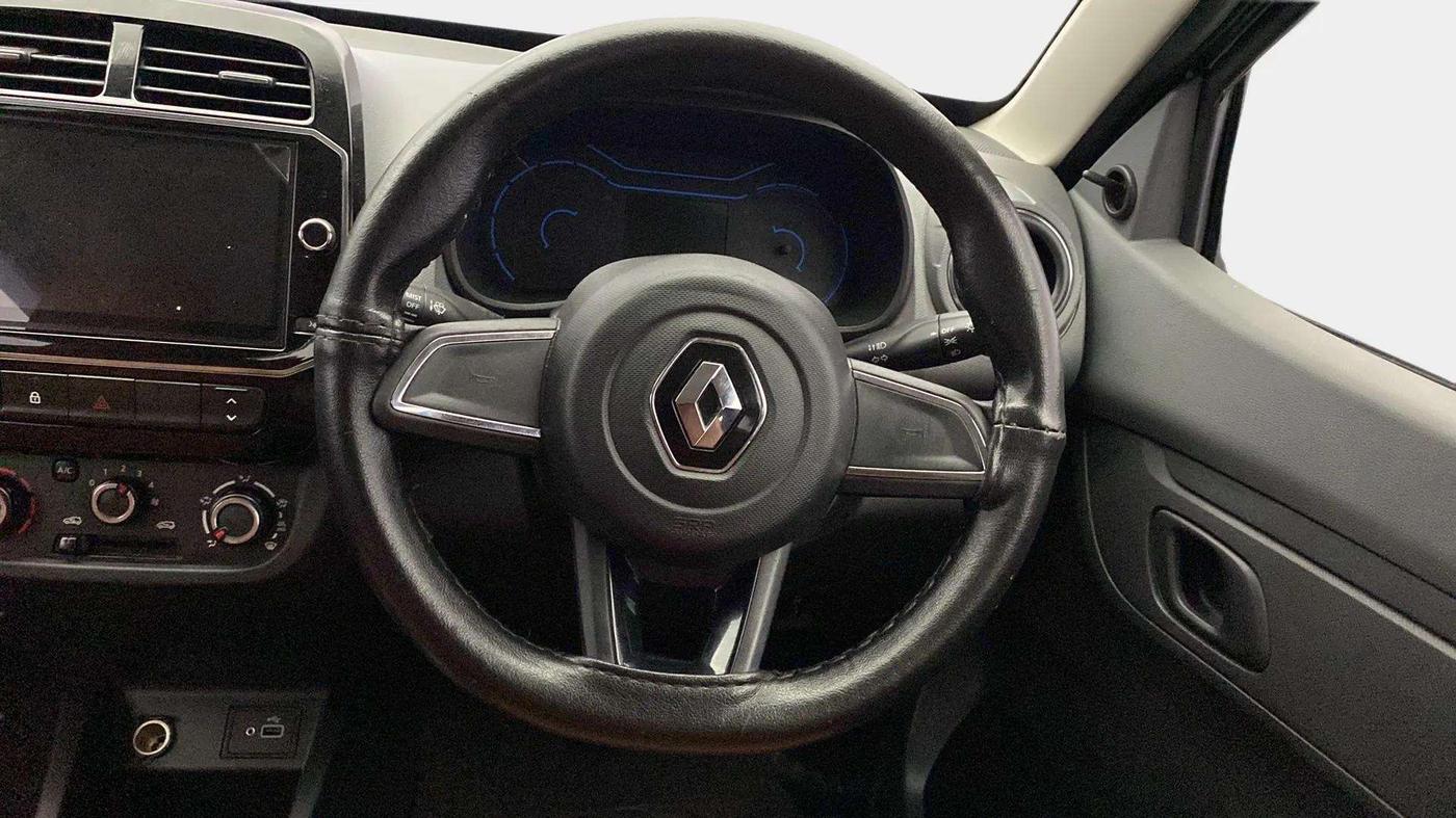 2021 Renault Kwid RXT 1.0 AMT (O), Petrol, Automatic, 33,894 km, Steering Wheel Close Up