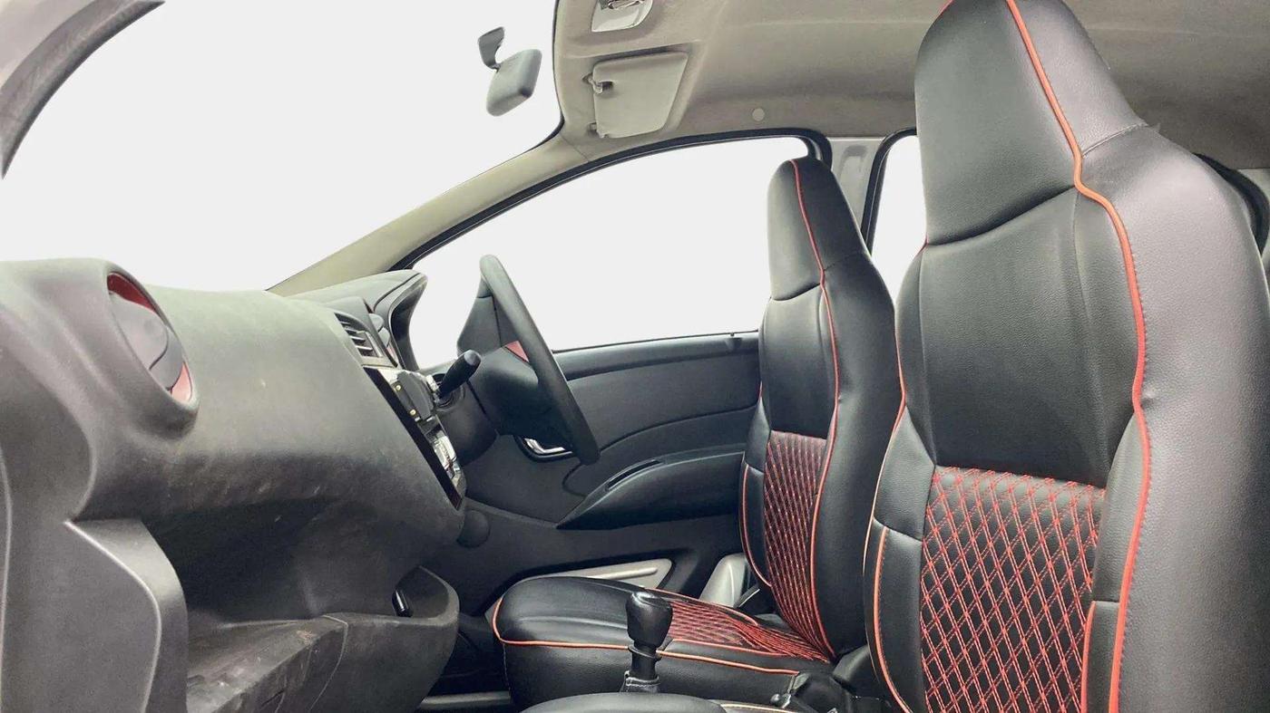 2018 Datsun Redi Go T(O) 1.0L LIMITED EDITION, Petrol, Manual, 71,764 km, Right Side Front Door Cabin