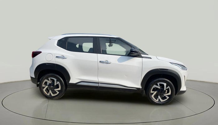 2023 Nissan MAGNITE XV MT, Petrol, Manual, 16,252 km, Right Side