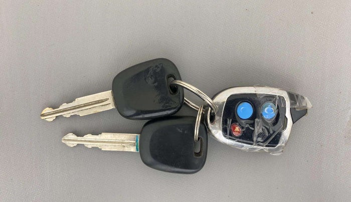 2015 Maruti Alto 800 LXI, Petrol, Manual, 76,027 km, Key Close Up