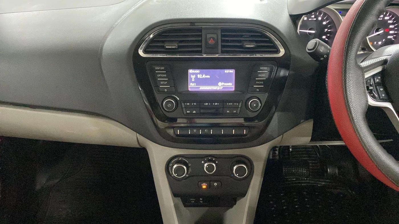 2017 Tata Tiago XZA PETROL, Petrol, Automatic, 71,649 km, Air Conditioner