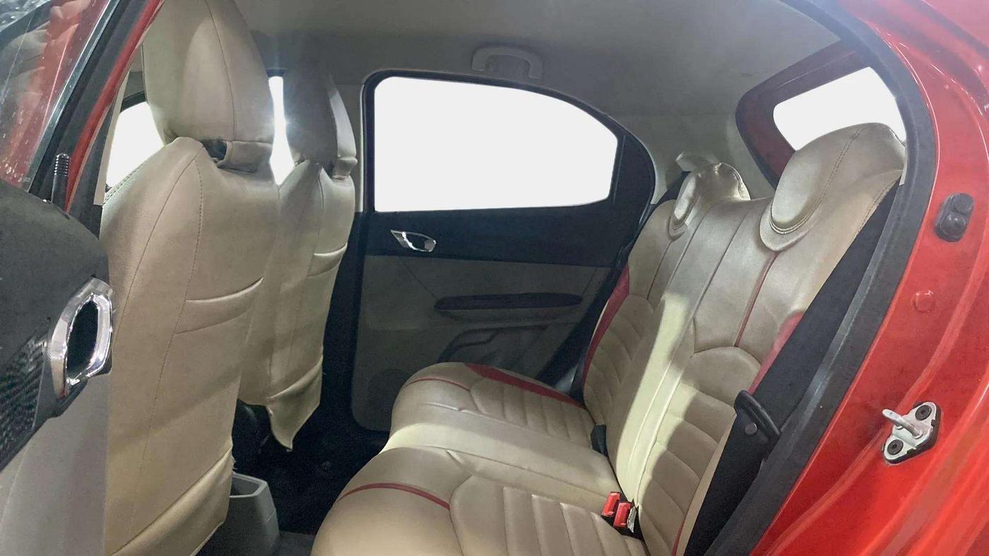 2017 Tata Tiago XZA PETROL, Petrol, Automatic, 71,649 km, Right Side Rear Door Cabin