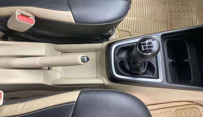 2018 Maruti Dzire VXI, Petrol, Manual, 28,238 km, Gear Lever