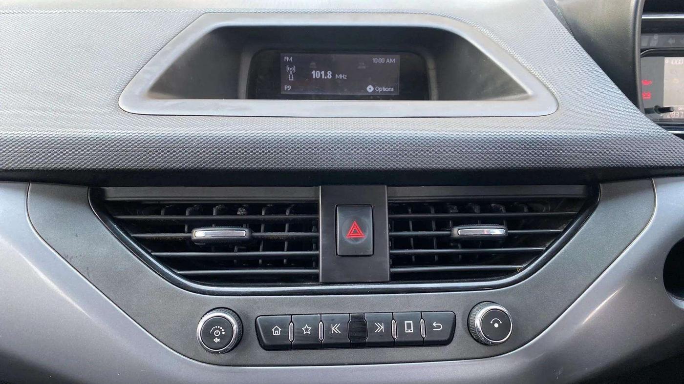 2020 Tata NEXON XM PETROL, Petrol, Manual, 28,637 km, Air Conditioner