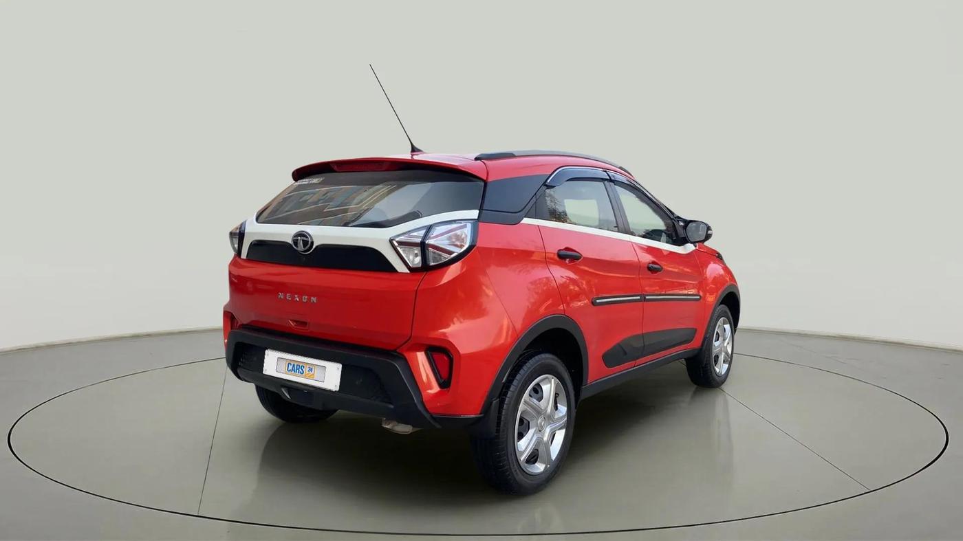 2020 Tata NEXON XM PETROL, Petrol, Manual, 28,637 km, Right Back Diagonal