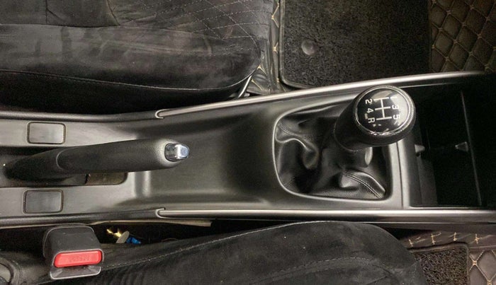 2020 Maruti Baleno ZETA PETROL 1.2, Petrol, Manual, 29,174 km, Gear Lever