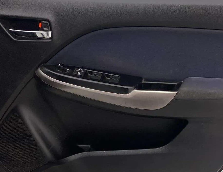 2020 Maruti Baleno ZETA PETROL 1.2, Petrol, Manual, 80,727 km, Driver Side Door Panels Control