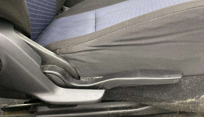 2020 Maruti Baleno ZETA PETROL 1.2, Petrol, Manual, 80,727 km, Driver Side Adjustment Panel