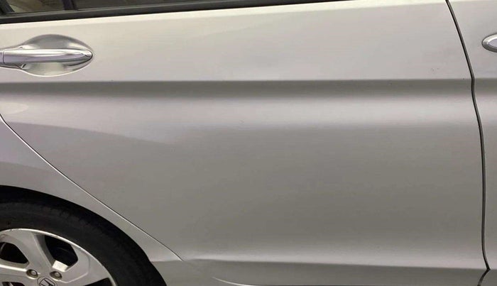 2014 Honda City 1.5L I-VTEC V MT, Petrol, Manual, 87,463 km, Right rear door - Minor scratches
