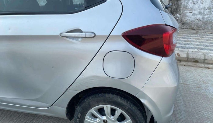 2017 Tata Tiago XZ PETROL, Petrol, Manual, 14,326 km, Left quarter panel - Minor scratches