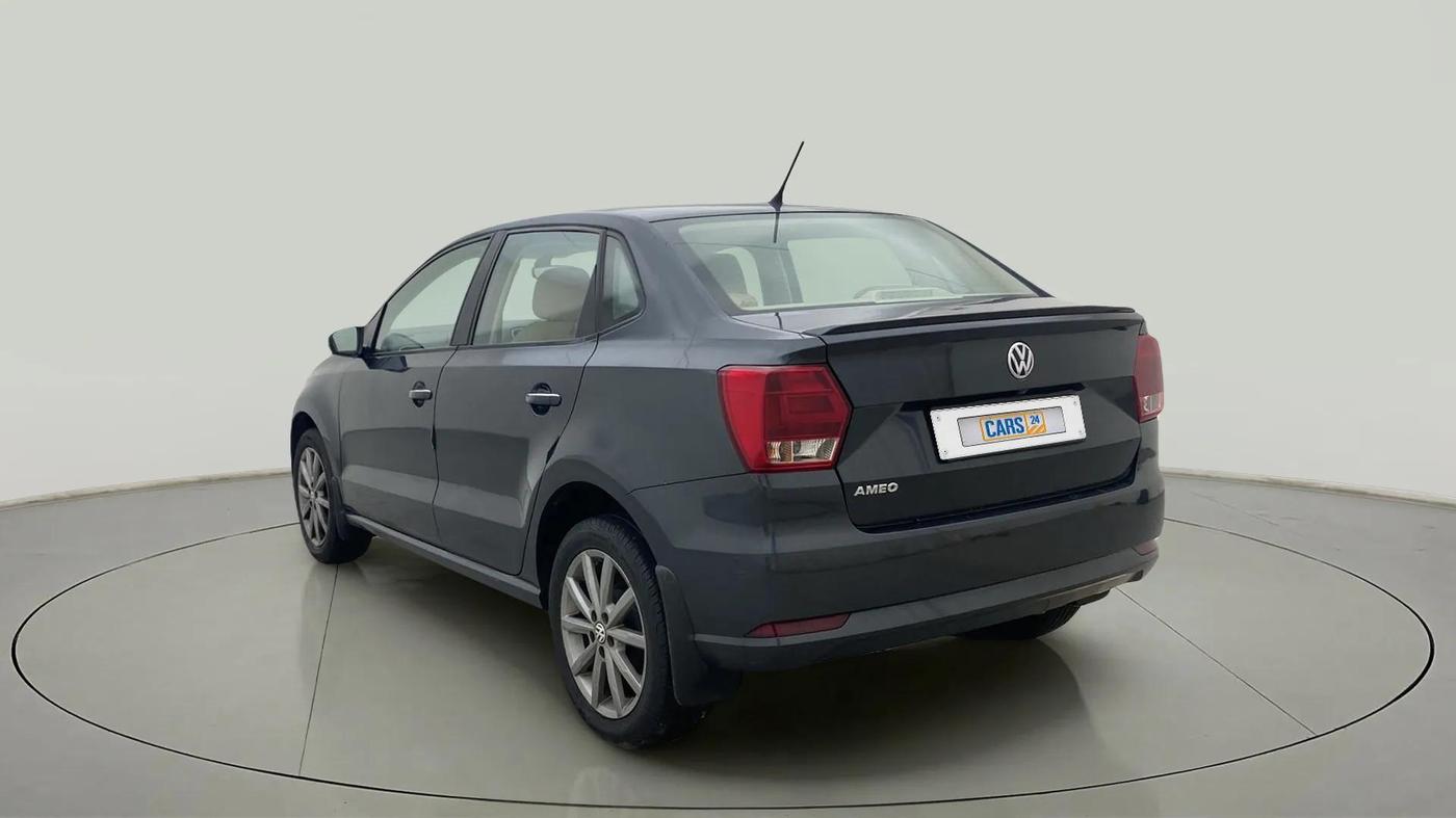 2018 Volkswagen Ameo HIGHLINE1.0L, Petrol, Manual, 94,887 km, Left Back Diagonal