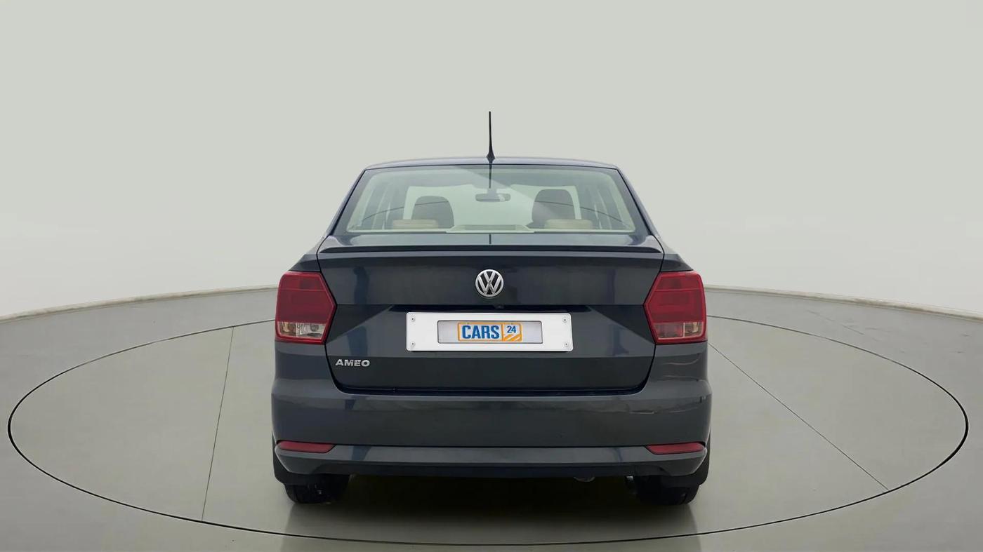 2018 Volkswagen Ameo HIGHLINE1.0L, Petrol, Manual, 94,887 km, Back/Rear