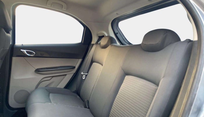 2018 Tata Tiago XZ PETROL, Petrol, Manual, 36,886 km, Right Side Rear Door Cabin