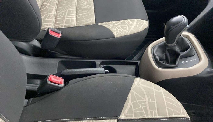 2018 Hyundai Grand i10 MAGNA AT 1.2 KAPPA VTVT, Petrol, Automatic, 40,593 km, Gear Lever