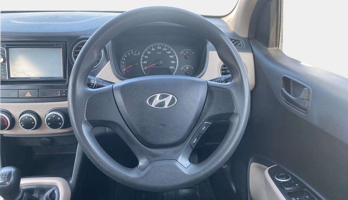 2015 Hyundai Grand i10 MAGNA 1.2 KAPPA VTVT, Petrol, Manual, 52,307 km, Steering Wheel Close Up