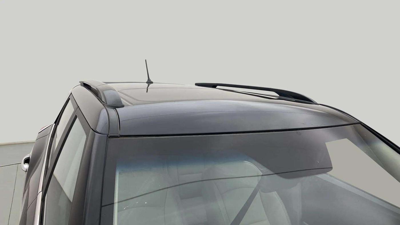 2021 Mahindra XUV300 W8 (O) 1.2 PETROL, Petrol, Manual, 29,918 km, Roof