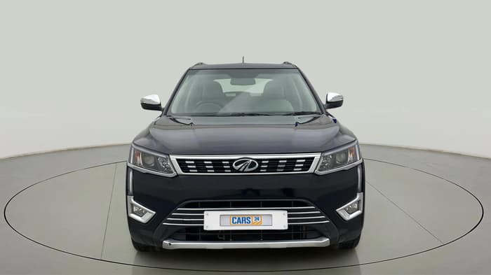2021 Mahindra XUV300 W8 (O) 1.2 PETROL, Petrol, Manual, 29,918 km, Front