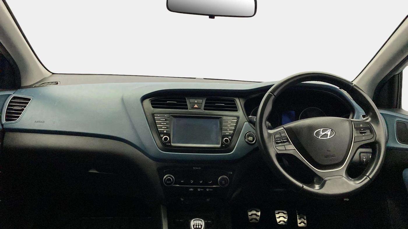 2015 Hyundai i20 Active 1.2 SX, Petrol, Manual, 91,847 km, Dashboard