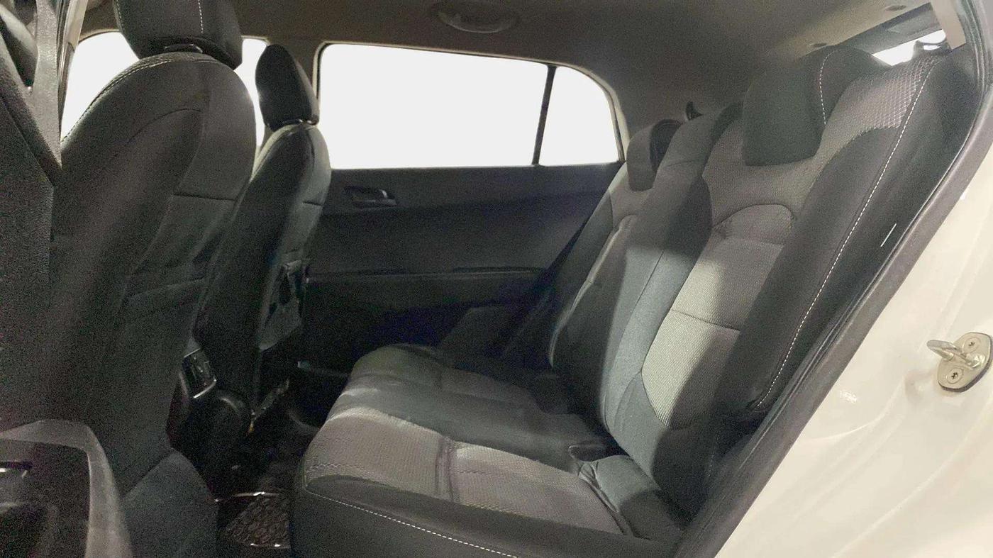 2017 Hyundai Creta E 1.6 PETROL, Petrol, Manual, 61,780 km, Right Side Rear Door Cabin