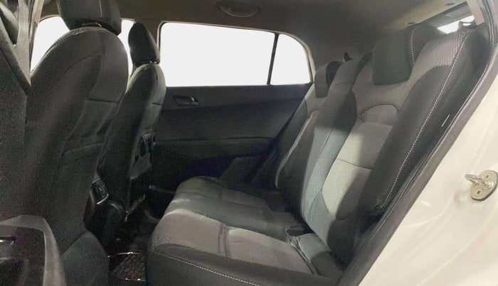 2017 Hyundai Creta E 1.6 PETROL, Petrol, Manual, 61,780 km, Right Side Rear Door Cabin