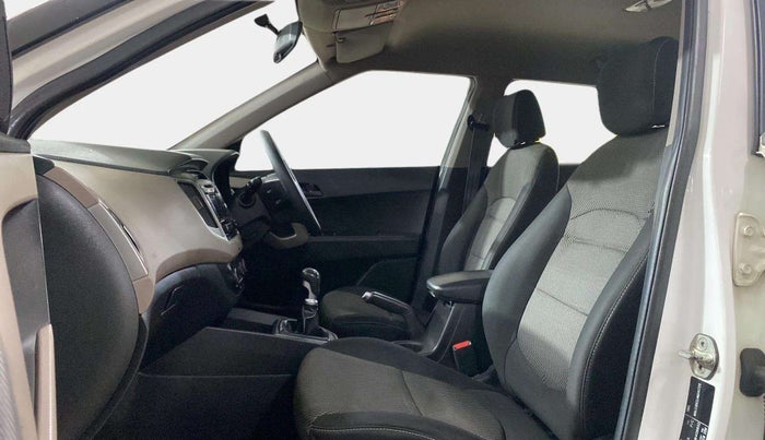 2017 Hyundai Creta E 1.6 PETROL, Petrol, Manual, 61,780 km, Right Side Front Door Cabin